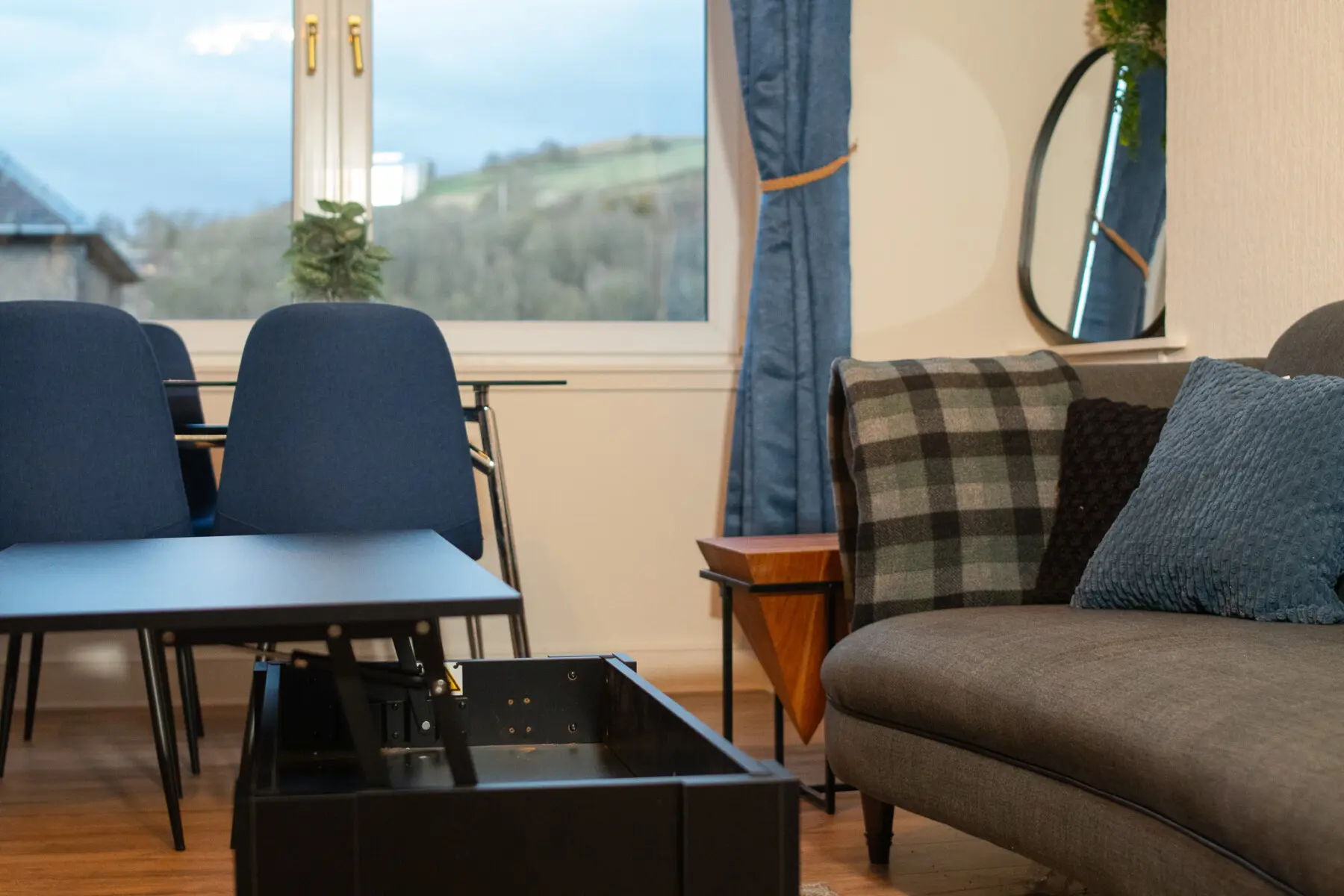 4b202189 abc0 46f0 8e27 3b506ed36d25.jpg