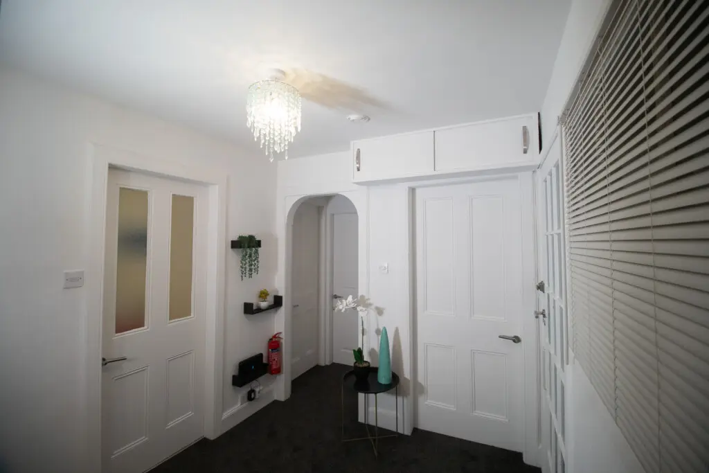 93400e03 9df6 484b b7cf d0de32b9e1dd.jpg